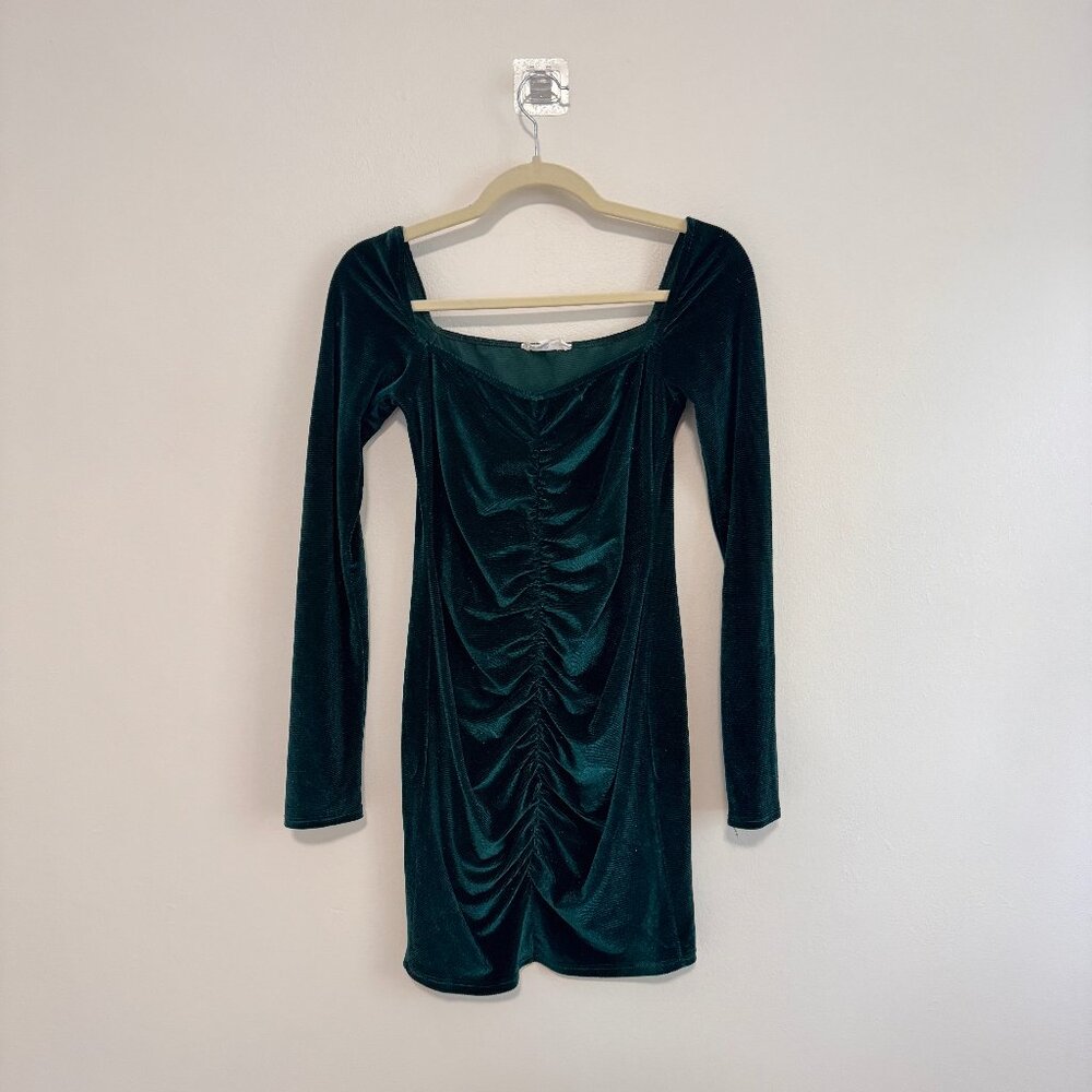 Forever 21 Velvet Long Sleeved Ruched Mini Dress, Emerald Green, Size S
